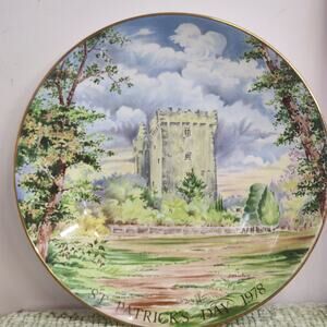 1978 St Patrick’s Day Blarney Castle Plate Crown Staffordshire Ireland